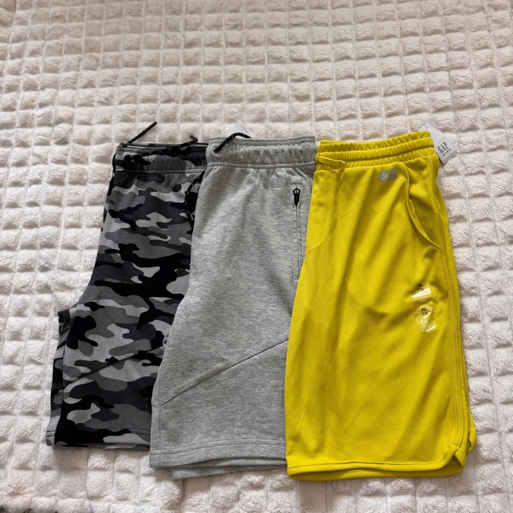 New GAP Boys XL 12 LOT of Three Athletic Shorts Gray Camo Yellow
